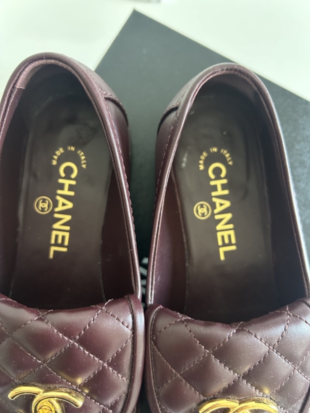 Chanel Turnlock Loafer 7.5 Burgundy - Picture 2 of 8